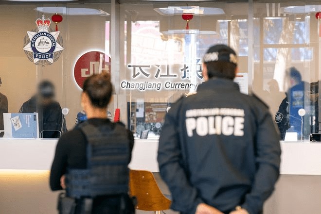 一直以來(lái)，澳洲偵破最大的洗錢案，「長(zhǎng)江換匯」涉案資金超過100億元，4名中國(guó)籍被捕！