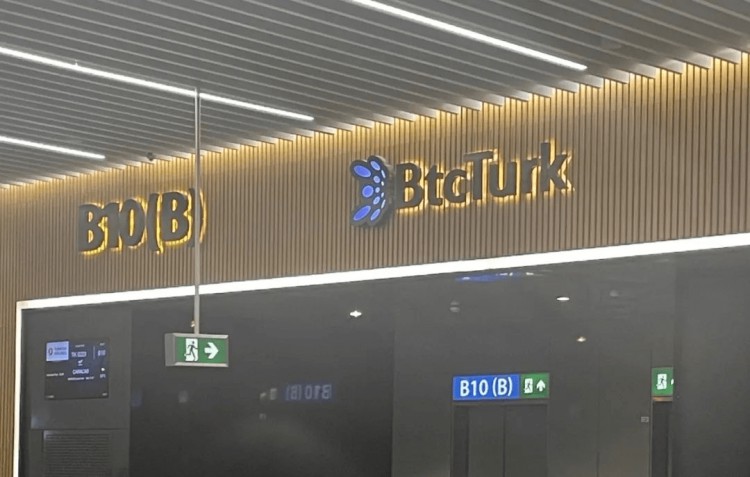 首次登上歐洲舞臺，LittleMami社區(qū)邁出了國際化的第一步
