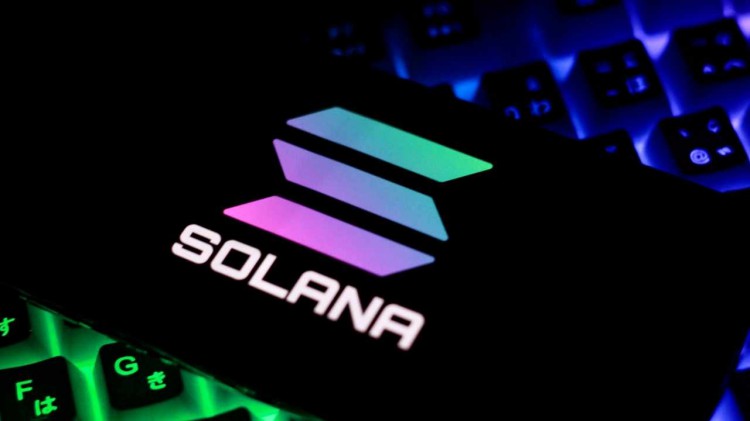 分析師表示，由于潛在的政治轉變，Solana ETF的批準率上升，