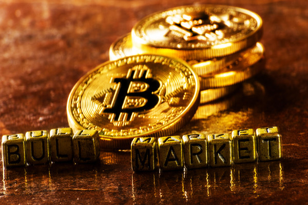巨鯨動態(tài)：BTC和ETH大額充值引發(fā)瀑布，巨鯨成功躲過下跌實現(xiàn)盈利